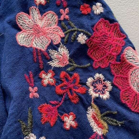 St John’s Bay Navy Embroidered Peasant Top - M - Picture 4 of 4